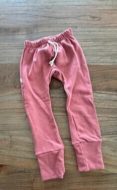 Childhoods Clothing Gusset Pant - Size 3T